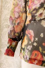 Moody Floral Tie Neck Topper M/L