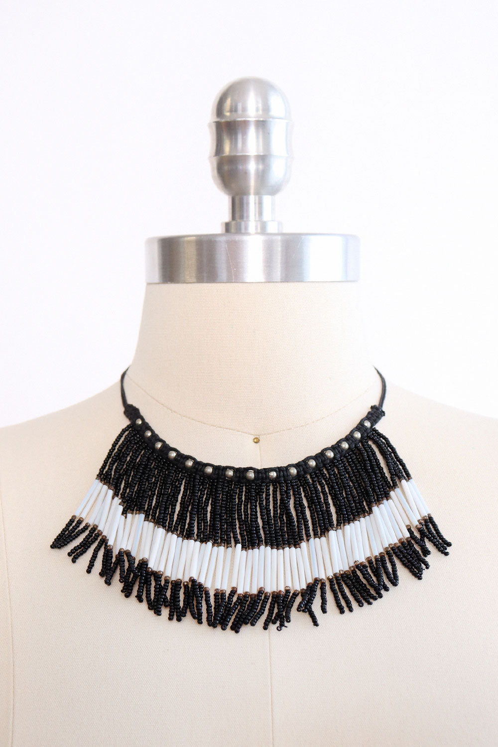 Bold Hook and Eye Leather Belt S/M – OMNIA display picture 2