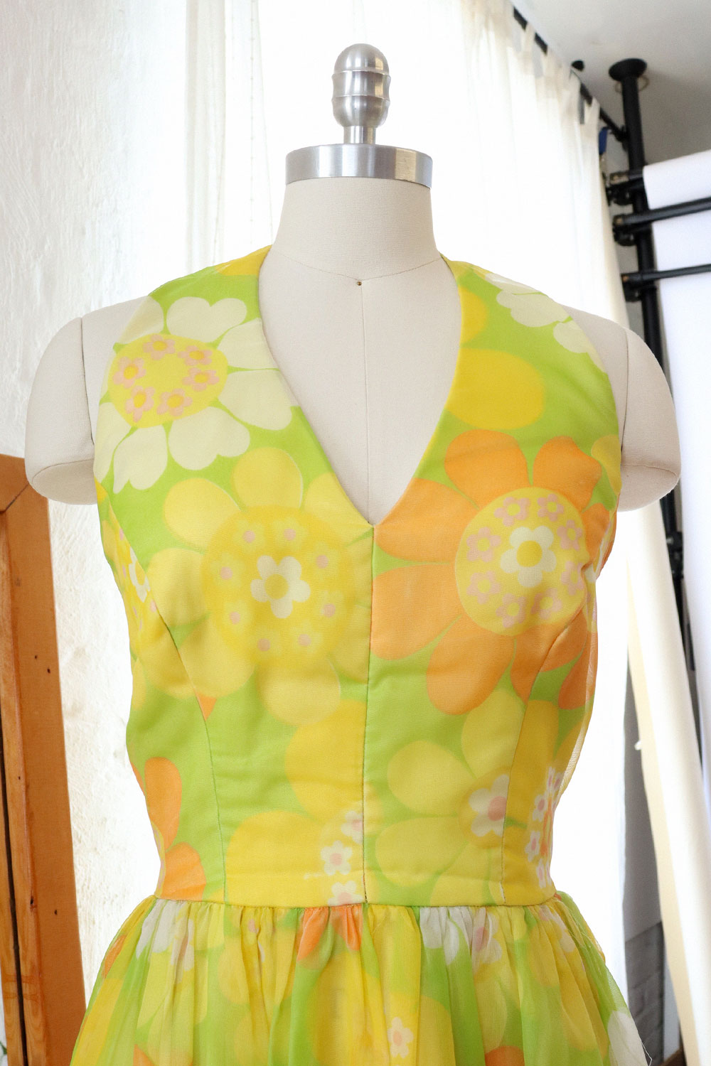 Citrus Floaty Floral Maxi M
