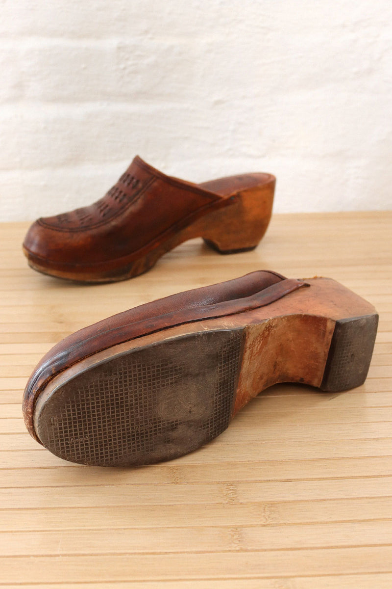 Leather Clogs Old Fashioned Wooden Clogs Old School Clog Mule On