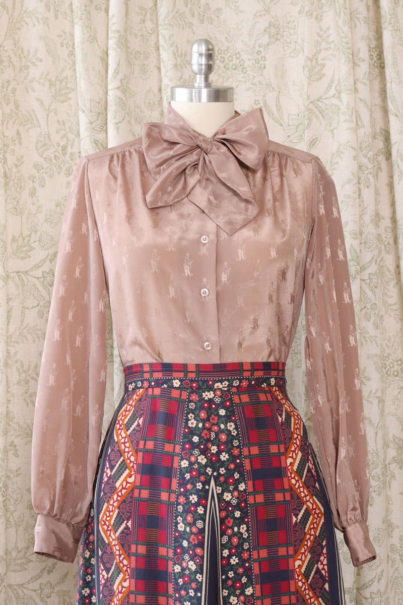 Dapper Dandy Mauve Blouse S/M