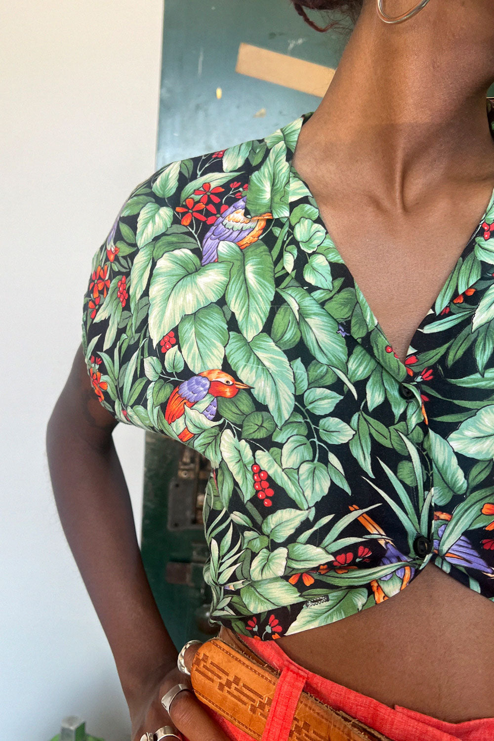 Parrot Print Button Down XS