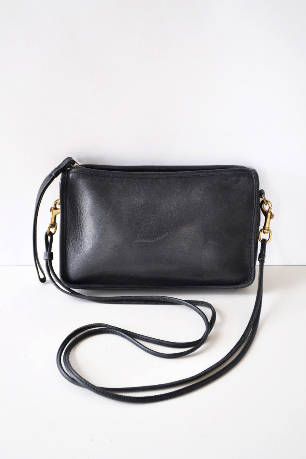 1970s Coach Black Crossbody Bag – OMNIA