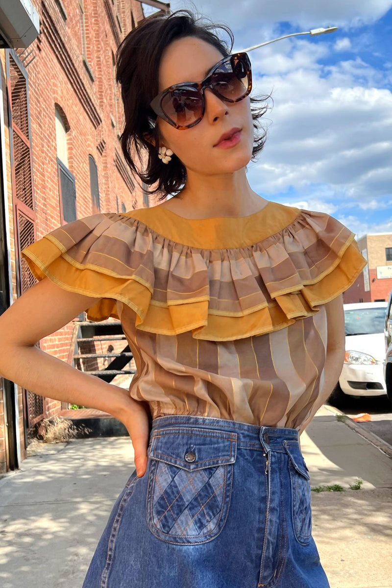 Joveil Golden Ruffle Blouse XS-M