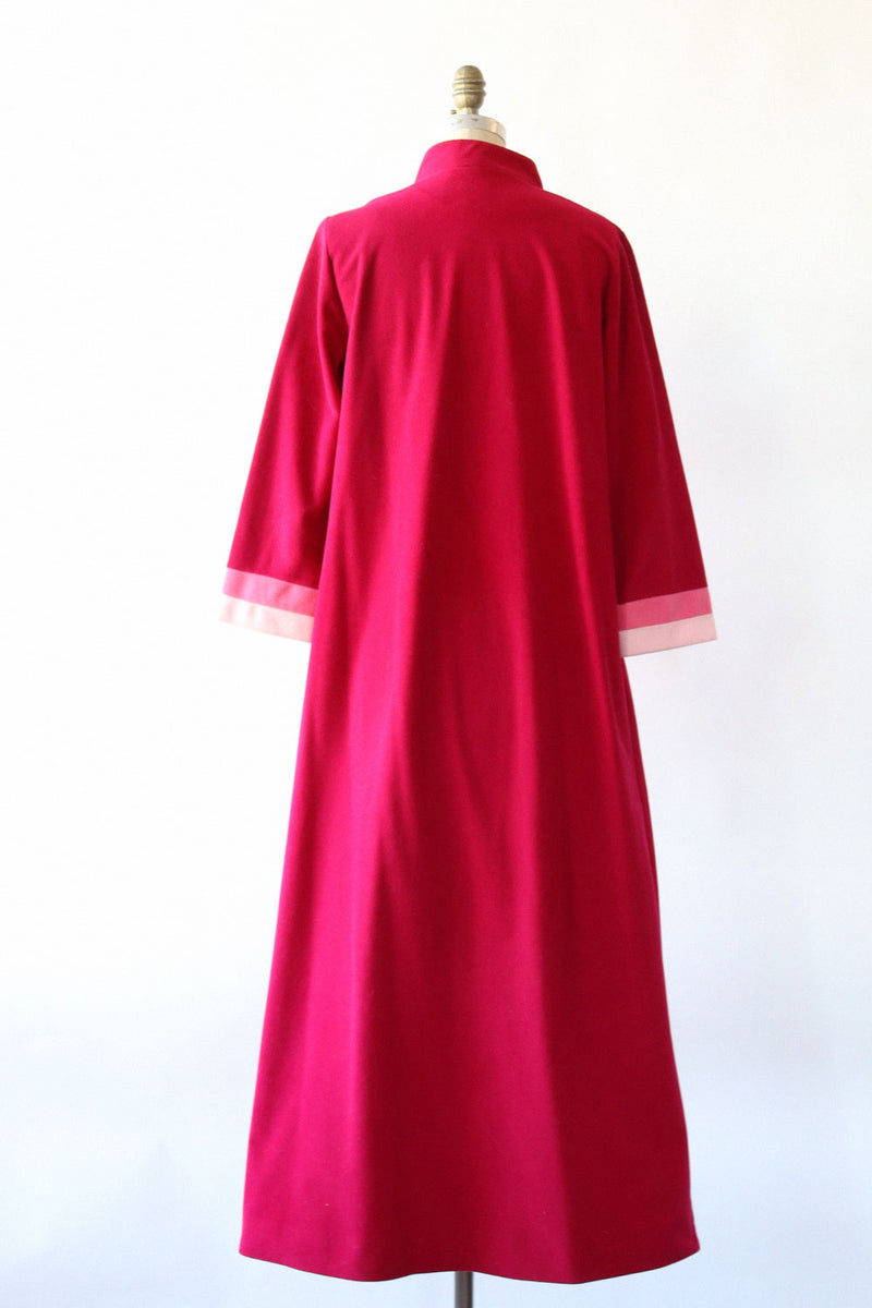 Vanity Fair Ombre Caftan M-M/L