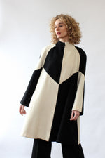 Graphic Zip Flared Coat M/L