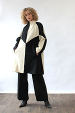 Graphic Zip Flared Coat M/L