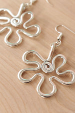 Wavy Flower Power Earrings