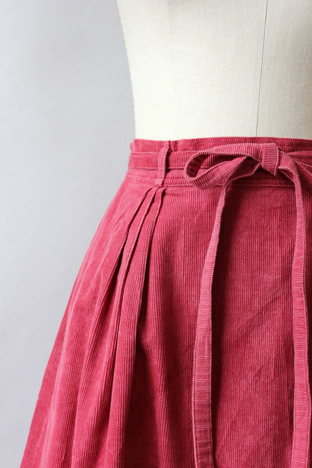 Jupe Portefeuille Vintage L.L. Bean 1970s En Laine Rouge - Taille M/L - Style Secrétaire