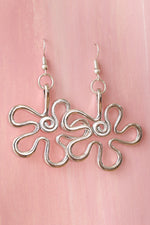 Wavy Flower Power Earrings