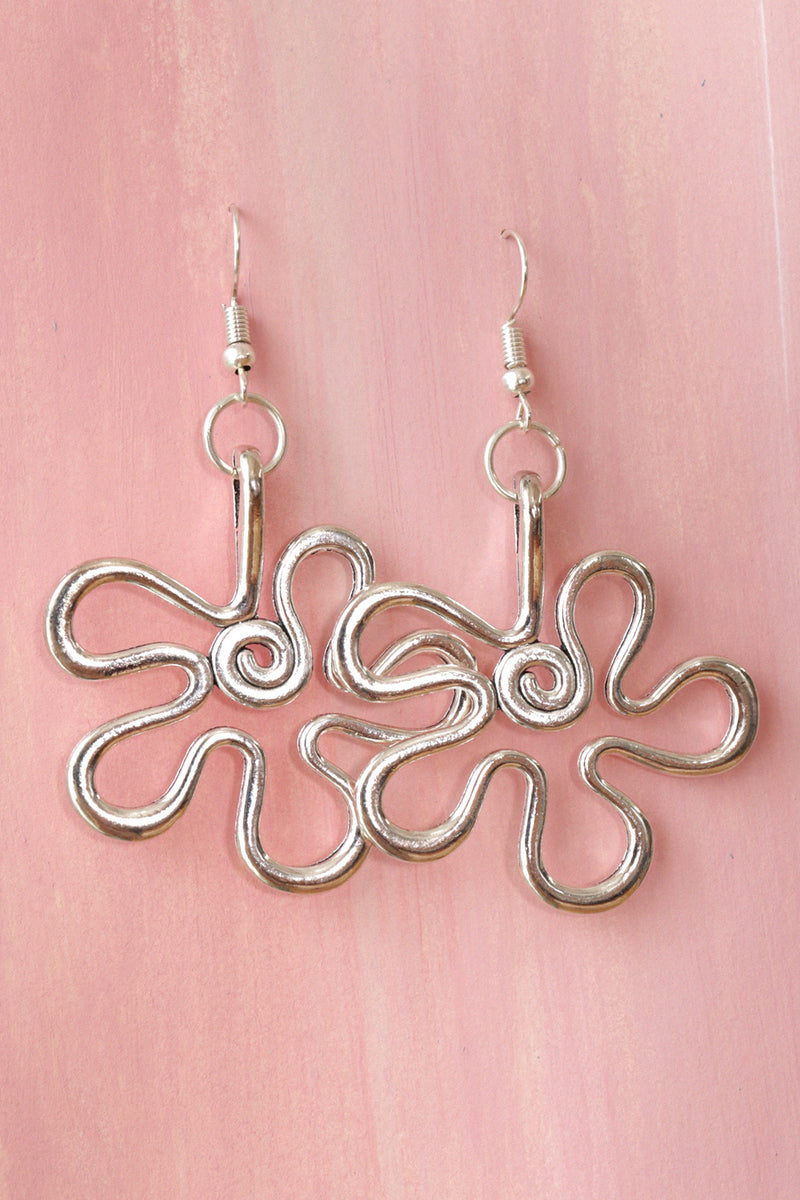Wavy Flower Power Earrings
