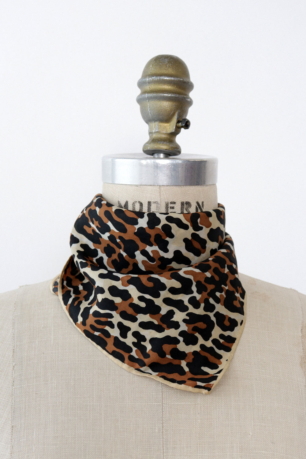 Leopard Kerchief