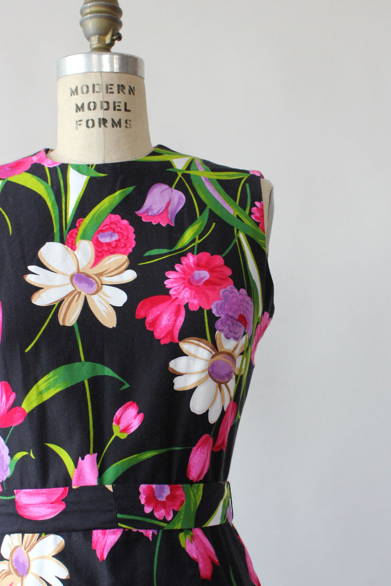 Vibrant Floral Cotton Pocket Dress S/M