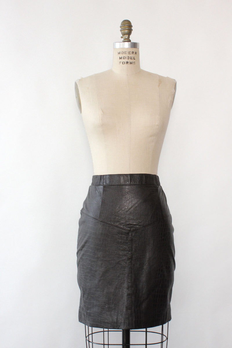 Braefair Embossed Leather Mini M