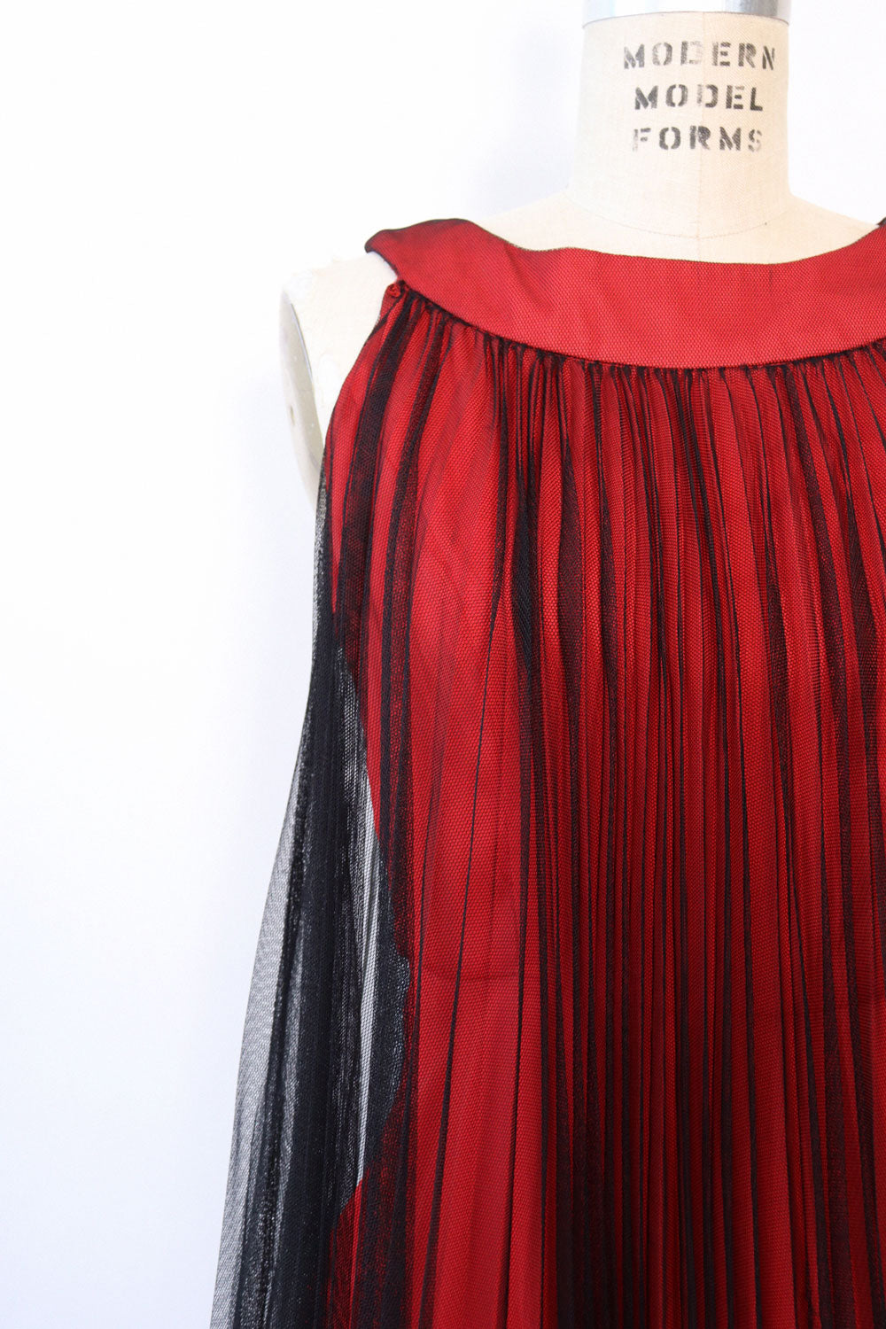 Pleated Chiffon Red Black Tent Dress S
