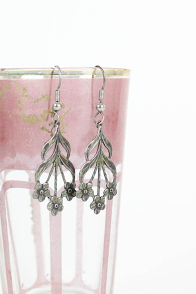 Sale / Falling Floral Earrings