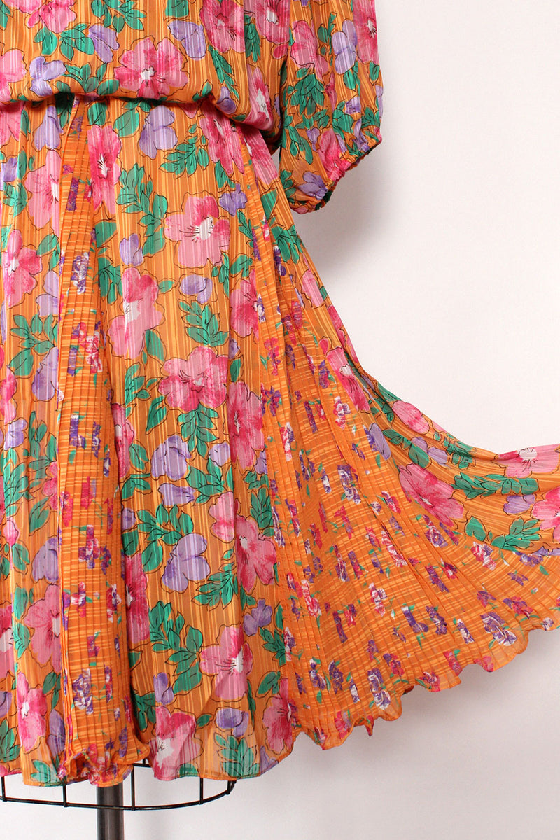 Mosaic Pleated Georgette Dress M-XL
