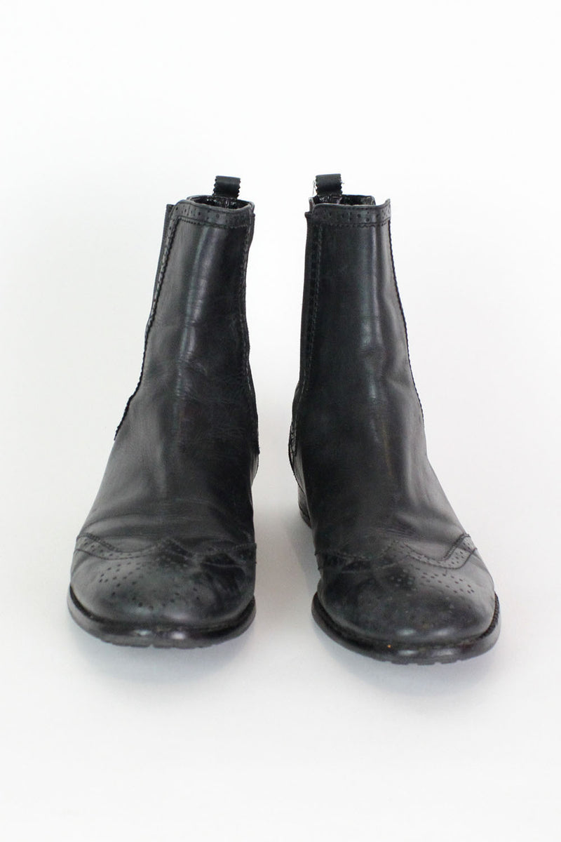 Ralph Lauren Chelsea Boots 7 .5