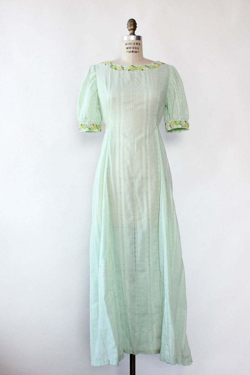 Mint Embroidered Puff Maxi XS-M