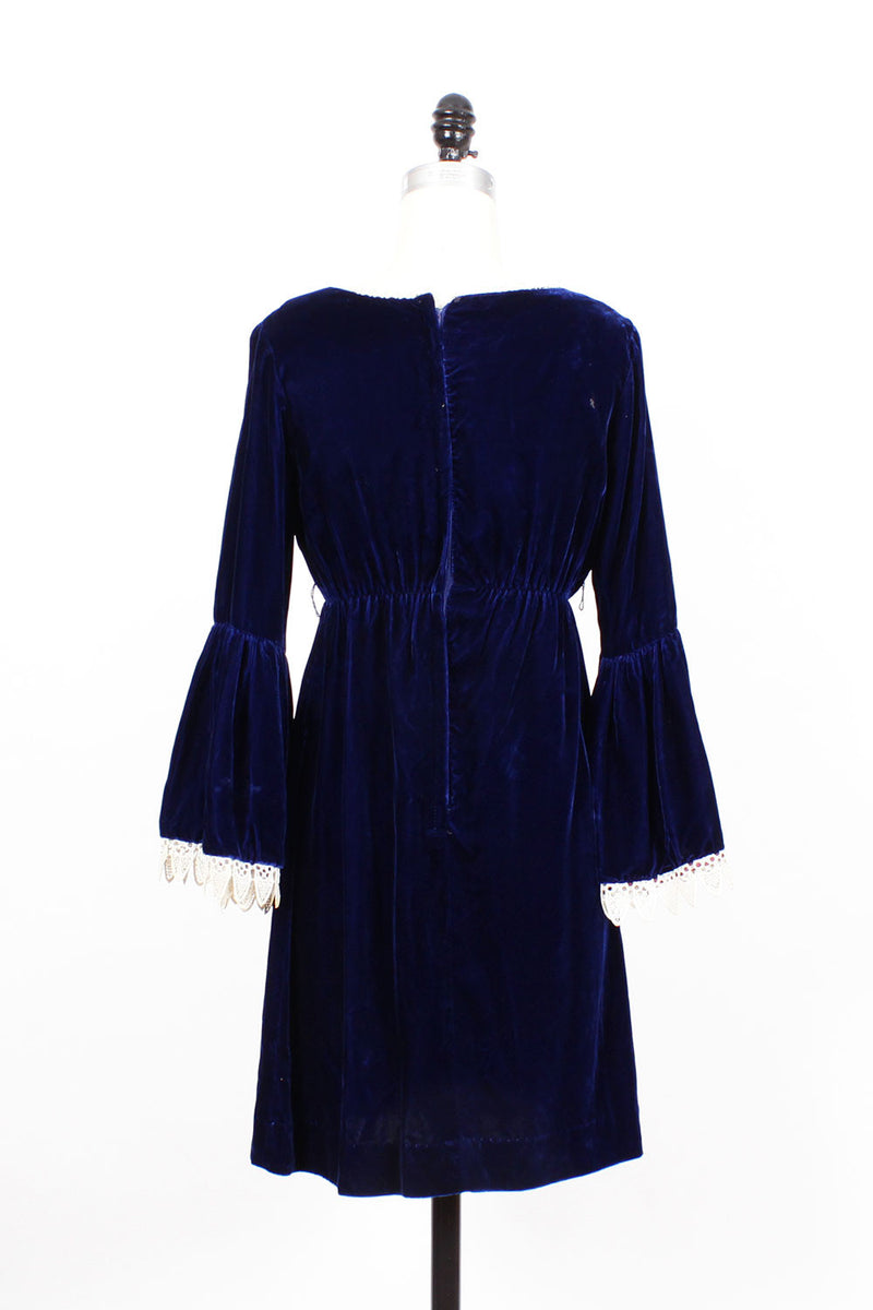 Velvet Bell Sleeve Dress S – OMNIA