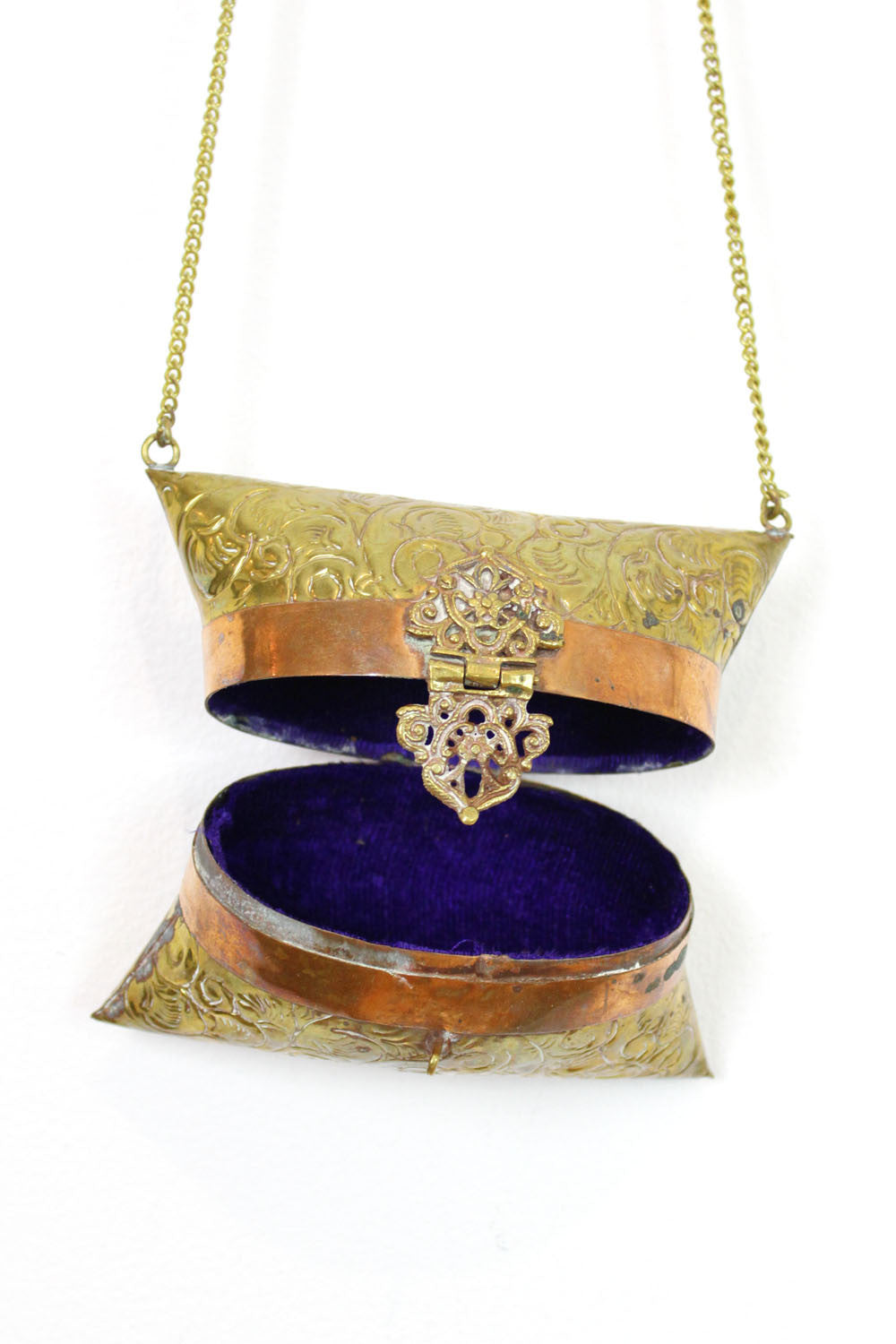 Ayas pillow purse