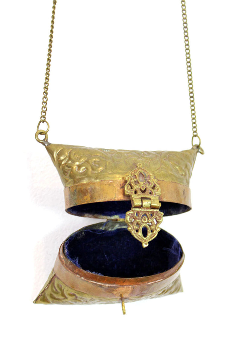 nanha gypsy purse
