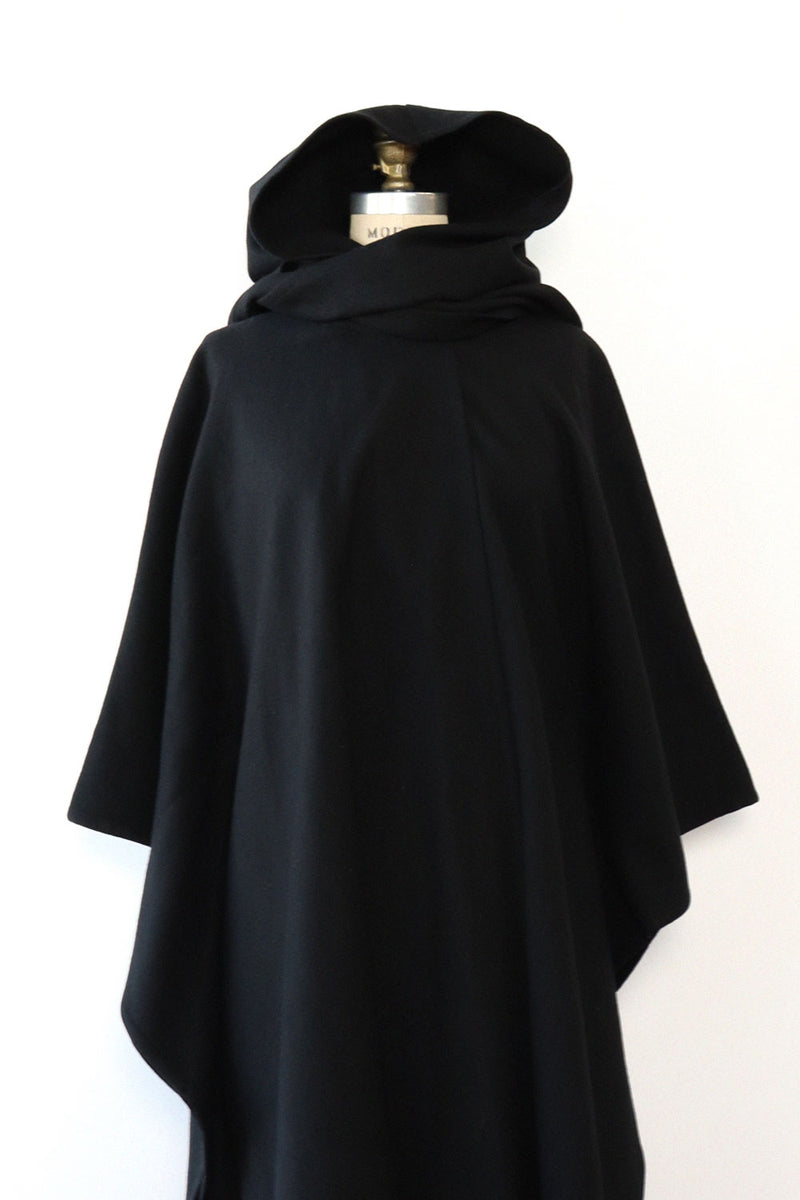 Spellbound Scarf Cape XS-M