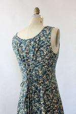 Jazzy Ditsy Floral Dress S/M
