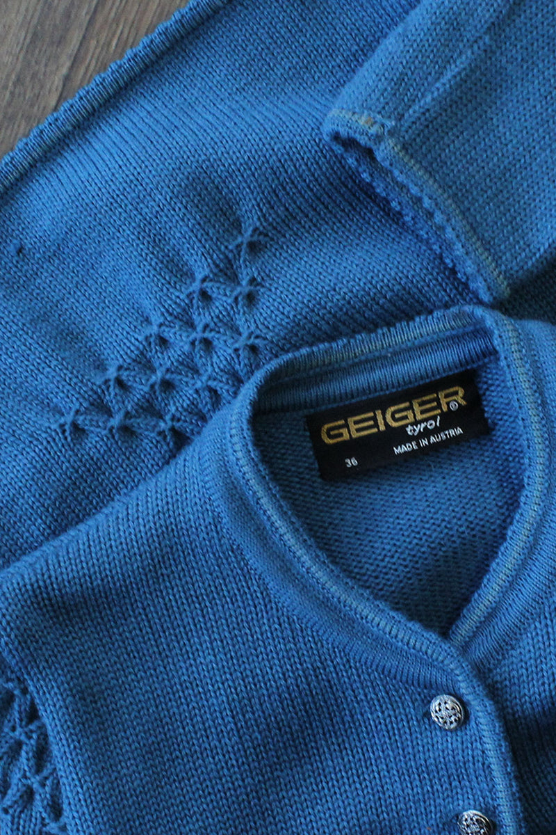 Såvel Precipice edderkop Geiger Blue Sweater Jacket S/M – OMNIA