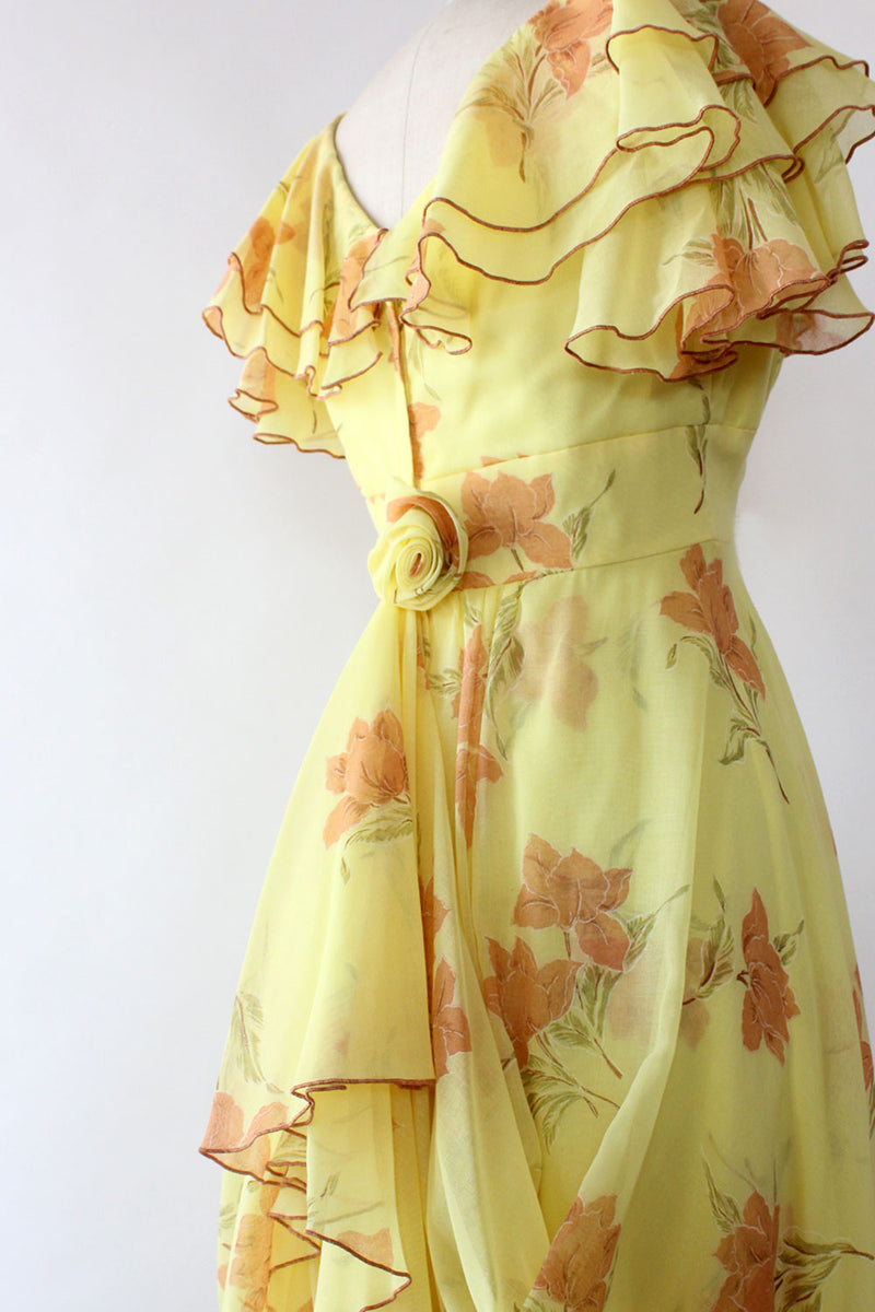 Daffodil Ruffled Bustle Dress M
