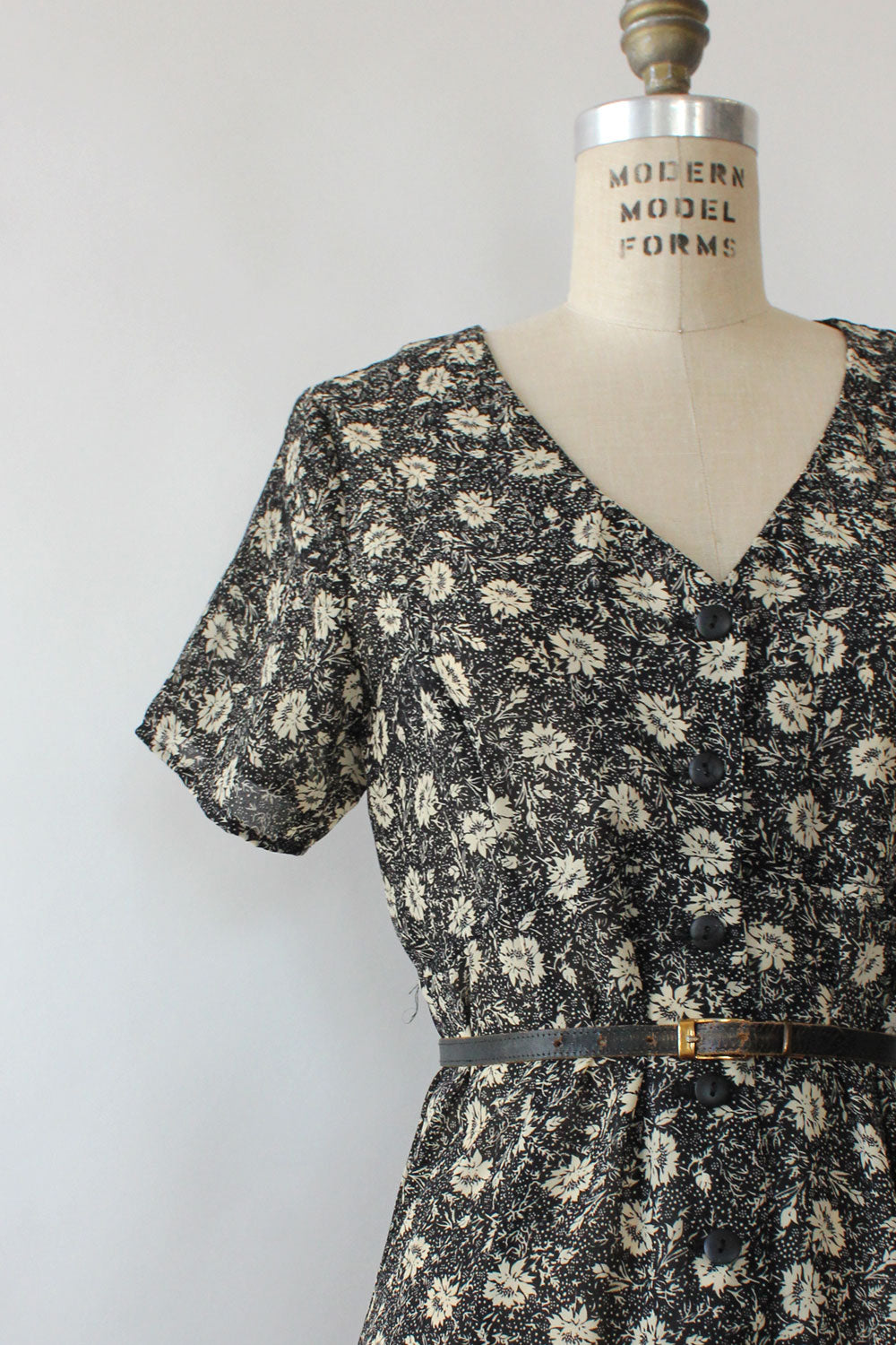 Shadow Floral Tea Dress M