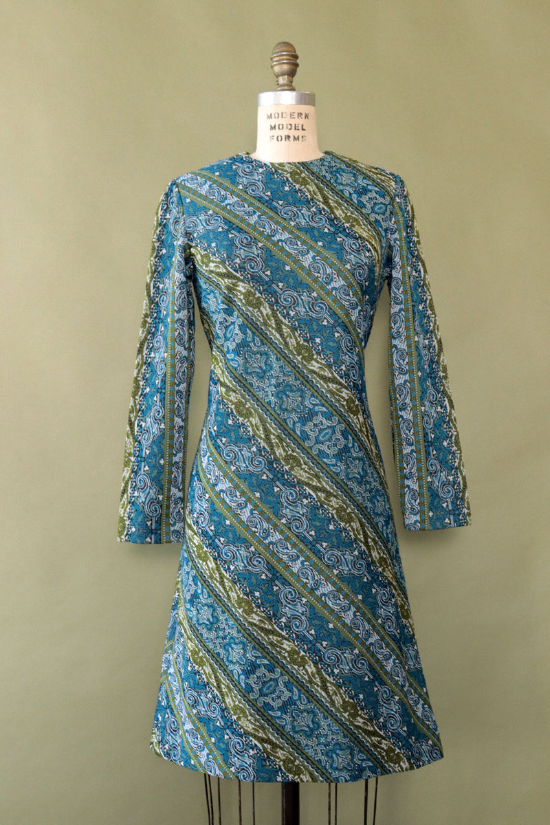 Tapestry Knit Shift Dress M-M/L