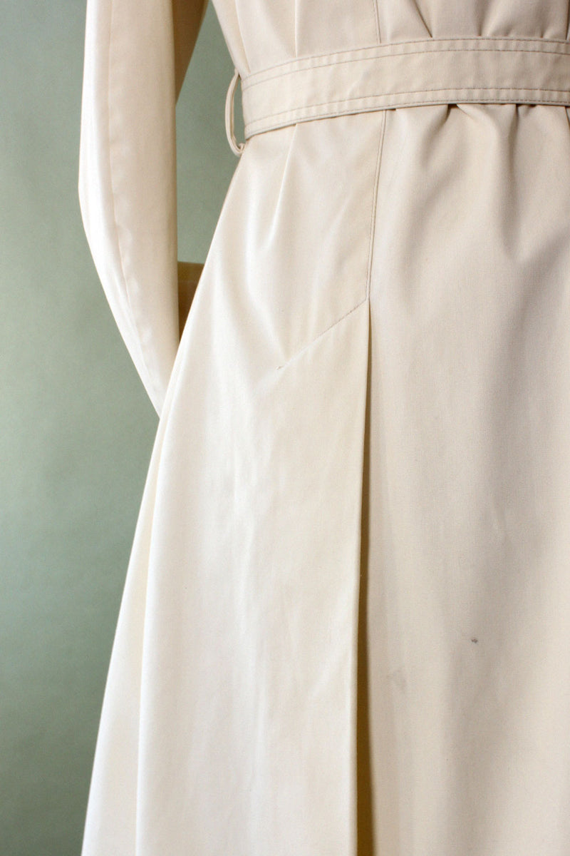 London Fog Ivory Trench M