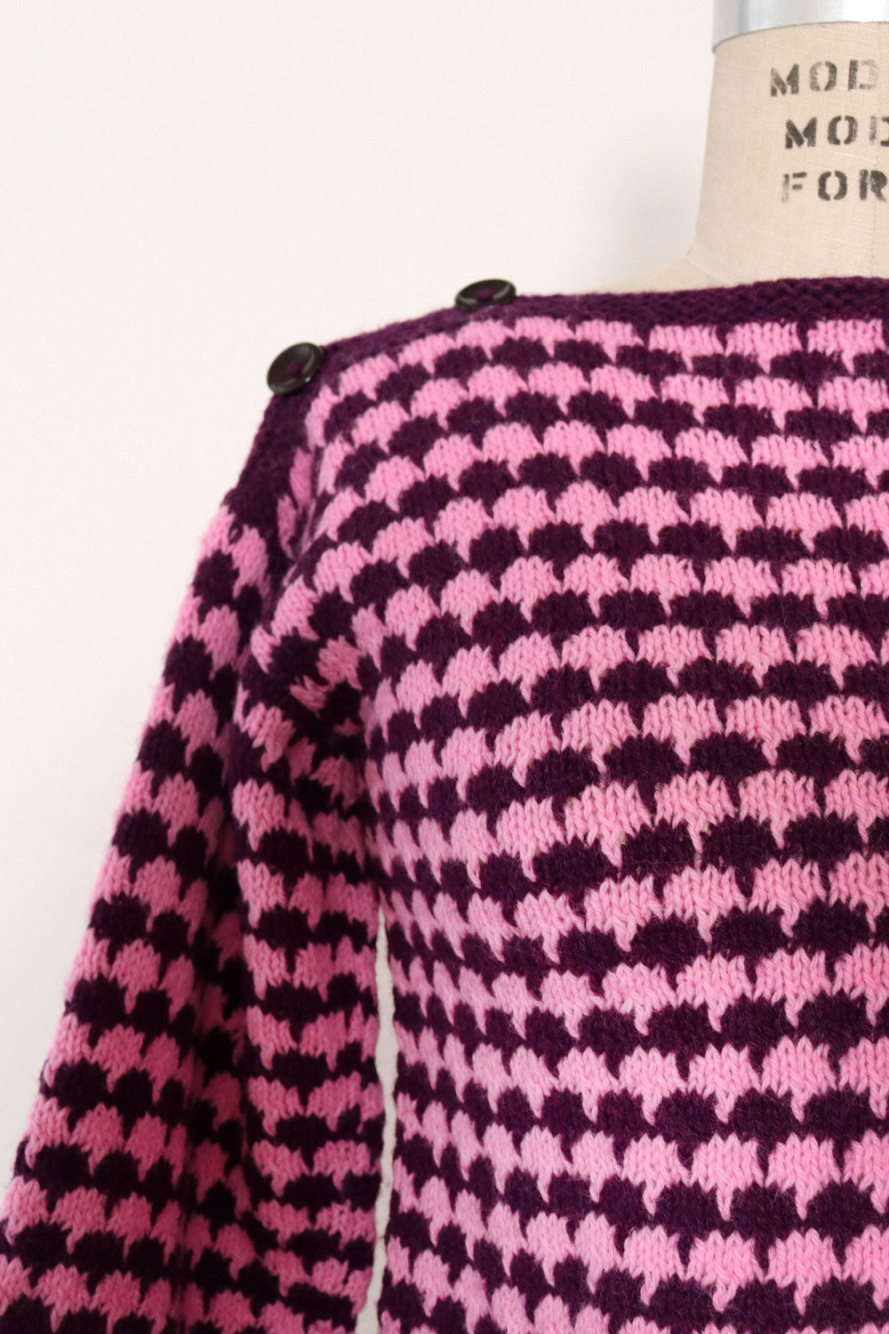 Two Tone Cropped Handknit Sweater XS-M