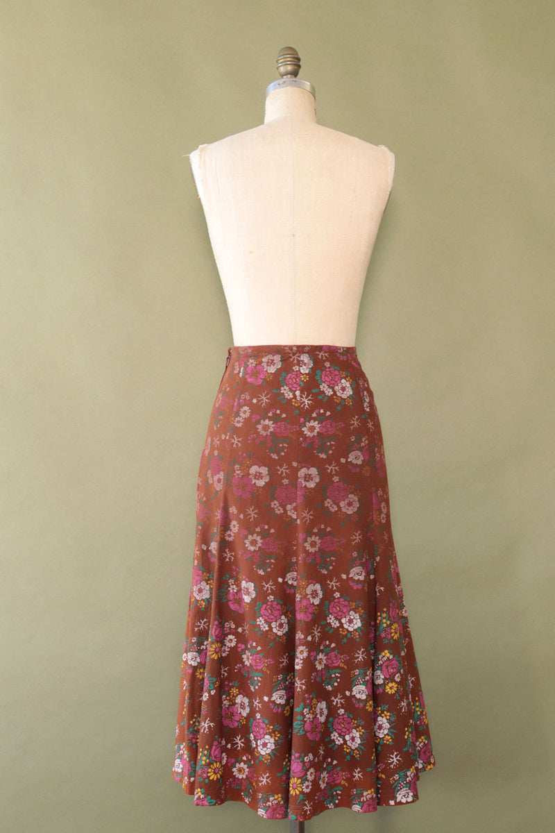 Alley Cat Floral Flock Flare Skirt M
