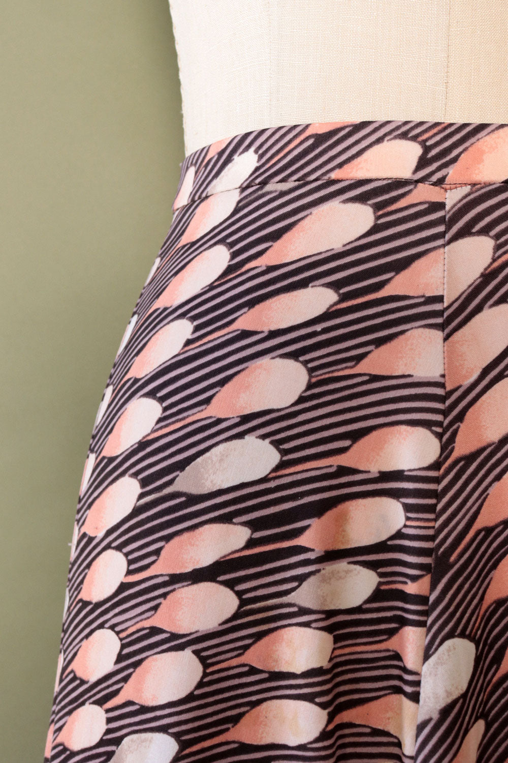 Peachy Mauve Hukapoo Flare Skirt S/M