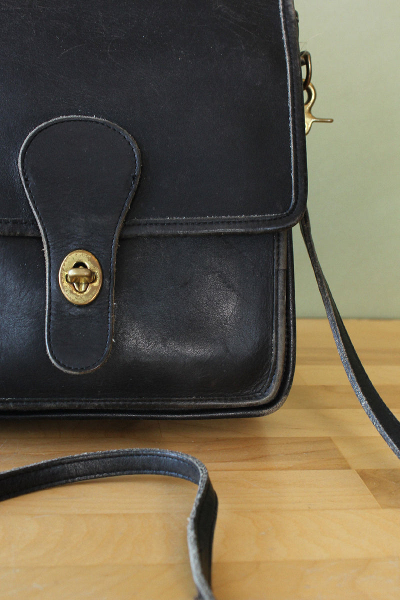 Jet Coach Station Satchel