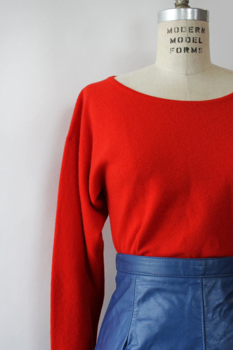 Candy Apple Cashmere Pullover M