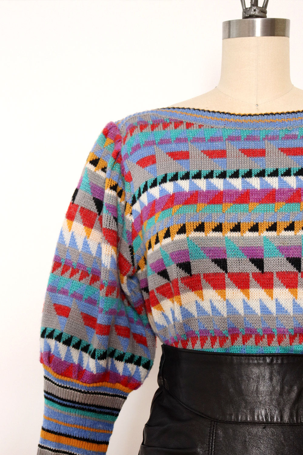 Mixed Geometry Puff Sleeve Sweater M/L