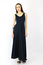 scoop neck maxi dress