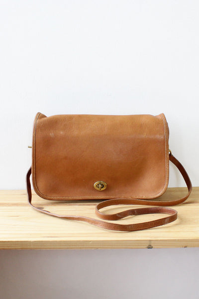 Leather crossbody bag Coach Camel in Leather - 31288574
