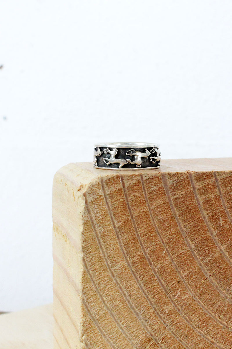 Galloping Horses Ring