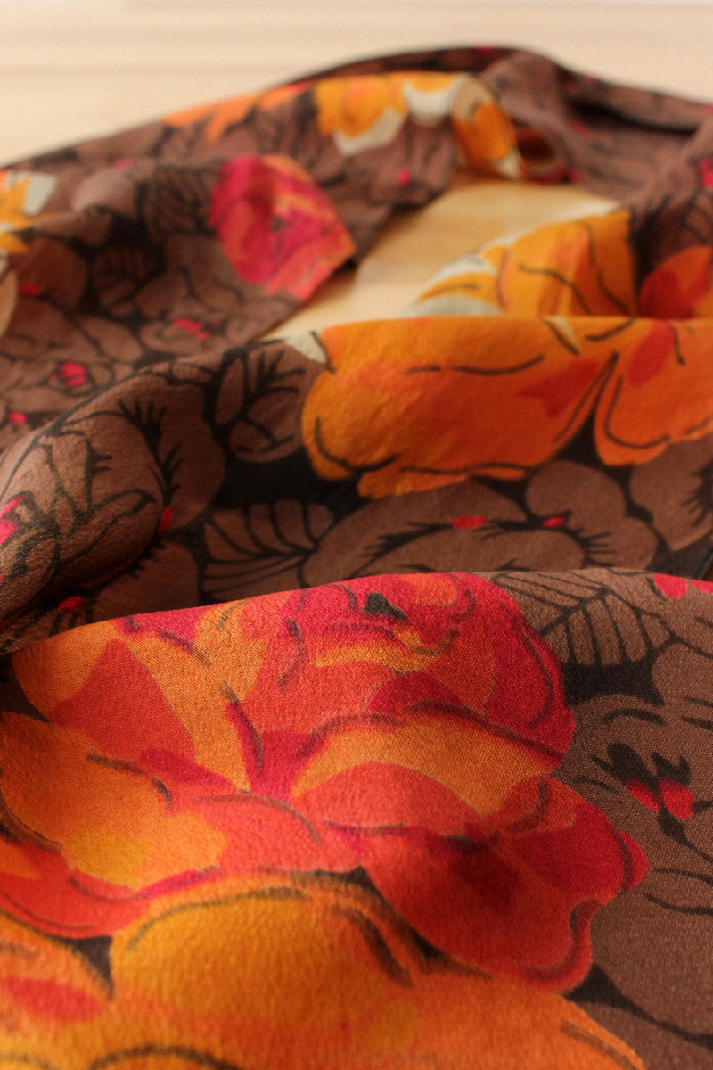 Moody Rose Scarf Tie