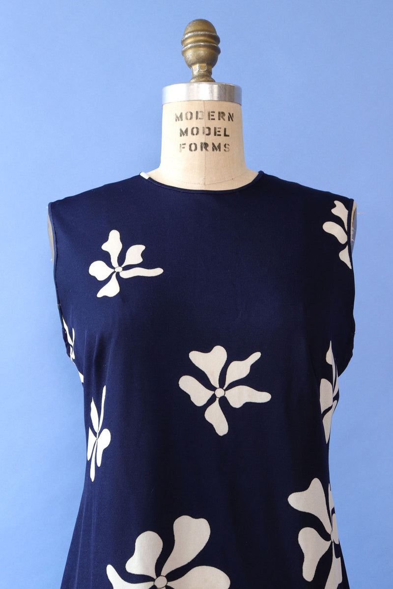 Wavy Flower Knit Shift L