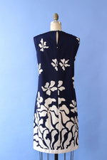 Wavy Flower Knit Shift L
