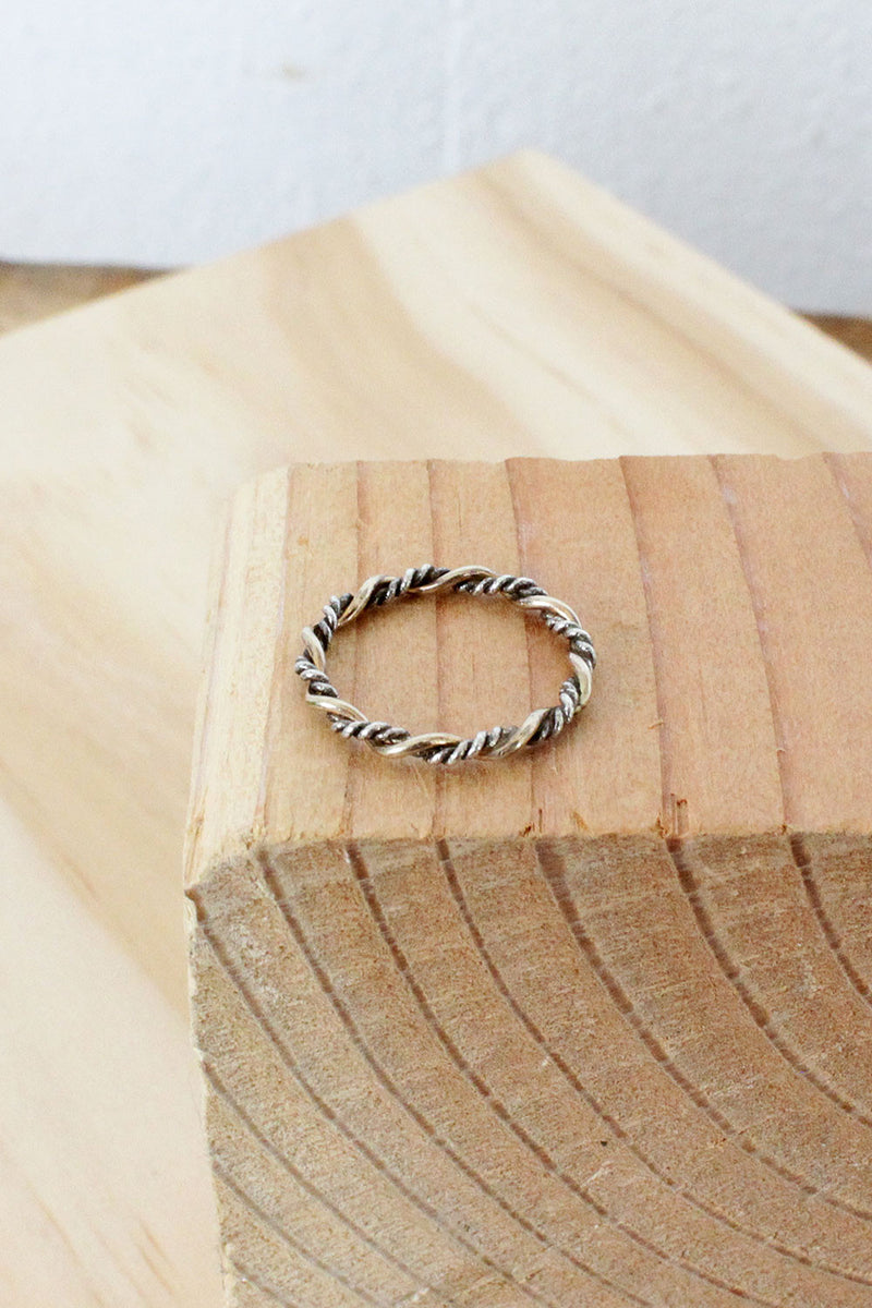 Mixed Coil Ring