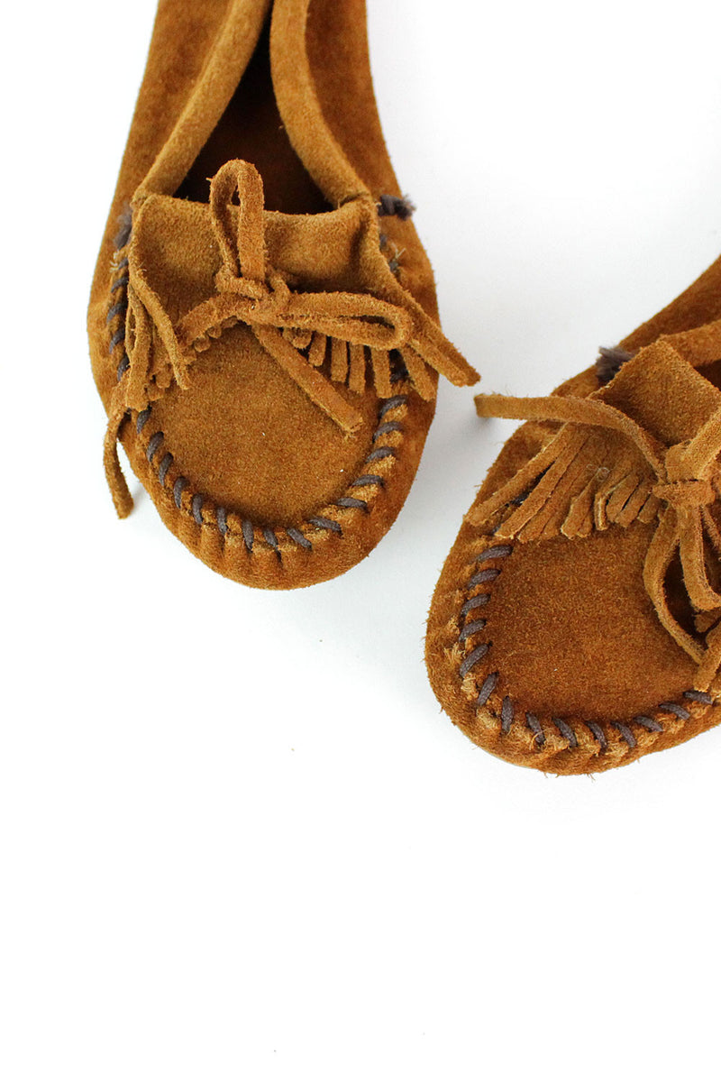 ~ Marked Down ~ Minnetonka Camp Moccasins 8 ½