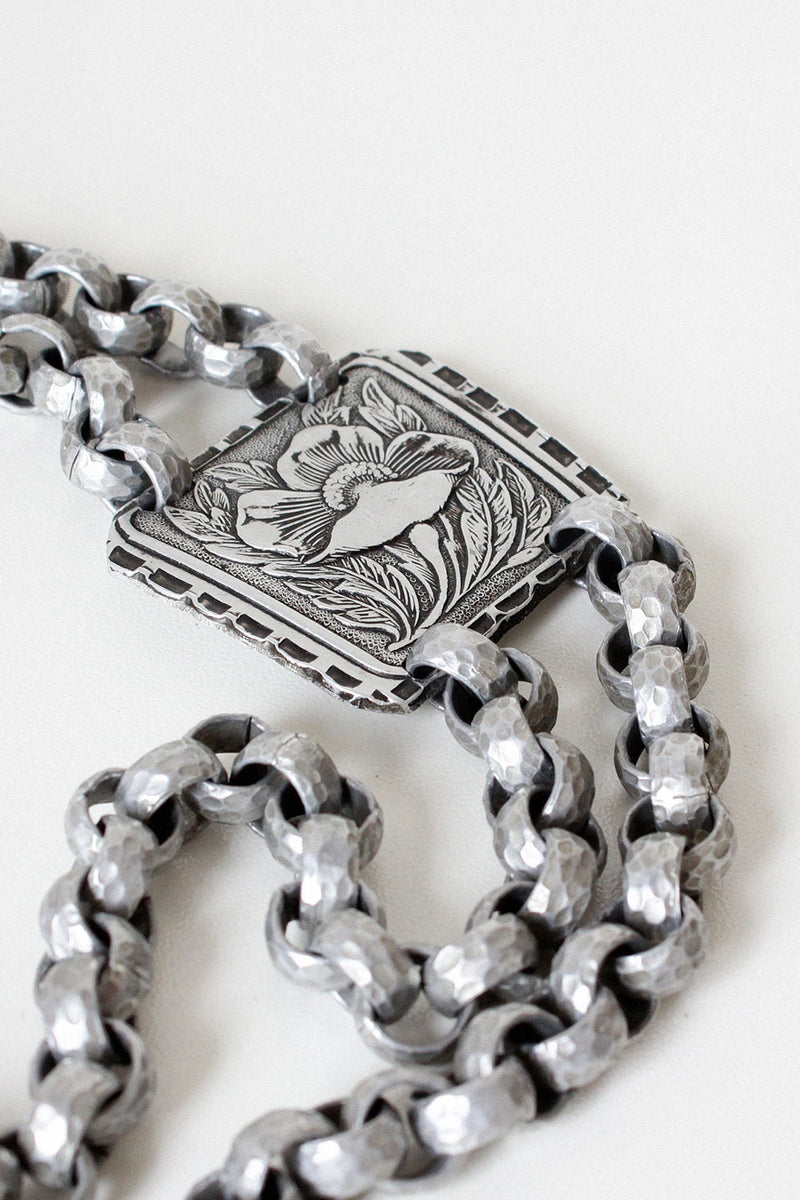 Nouveau Chain Belt