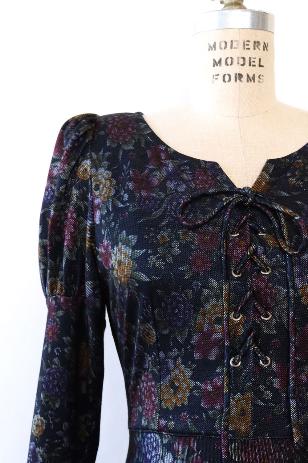 Renfaire Ready Corset Dress M