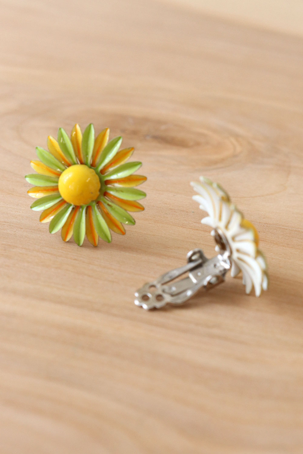Groovy Flower Clip-ons